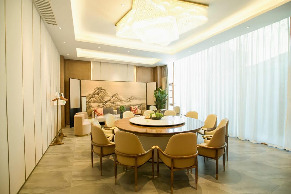 Floral Lux Hotel·Mangu Manxin hot spring homestay Hotel in Nanjing