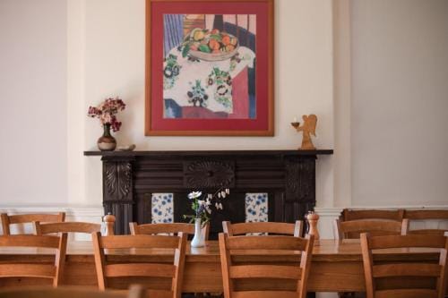 Trigonos - Quiet, Peaceful, Vegetarian B&B and Retreat Centre Hotel in Wales