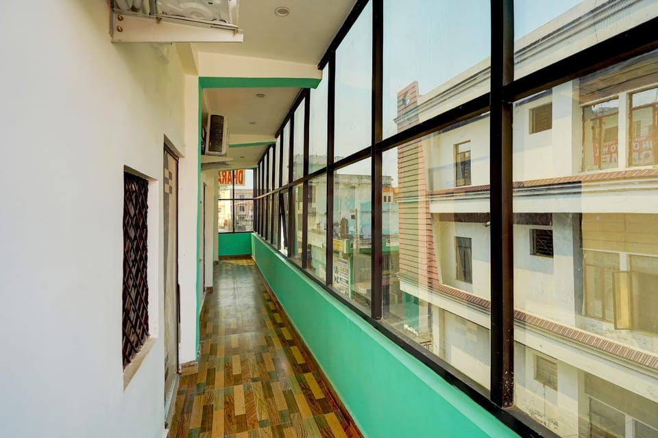 Hotel O ARTHAV INN Hotel in Uttar Pradesh