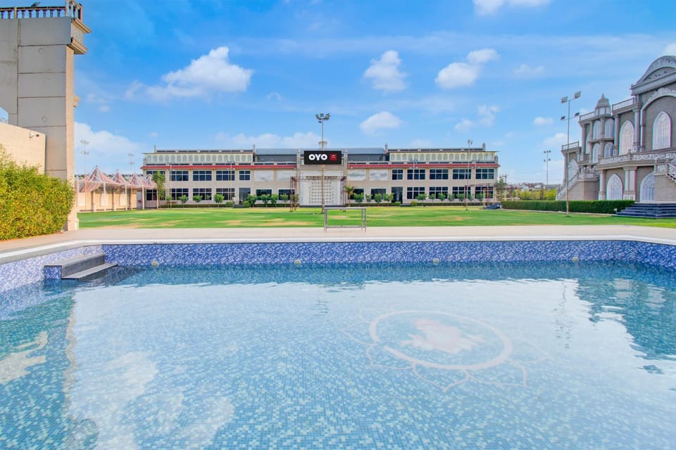 Hotel O Hatoj Hotel in Jaipur