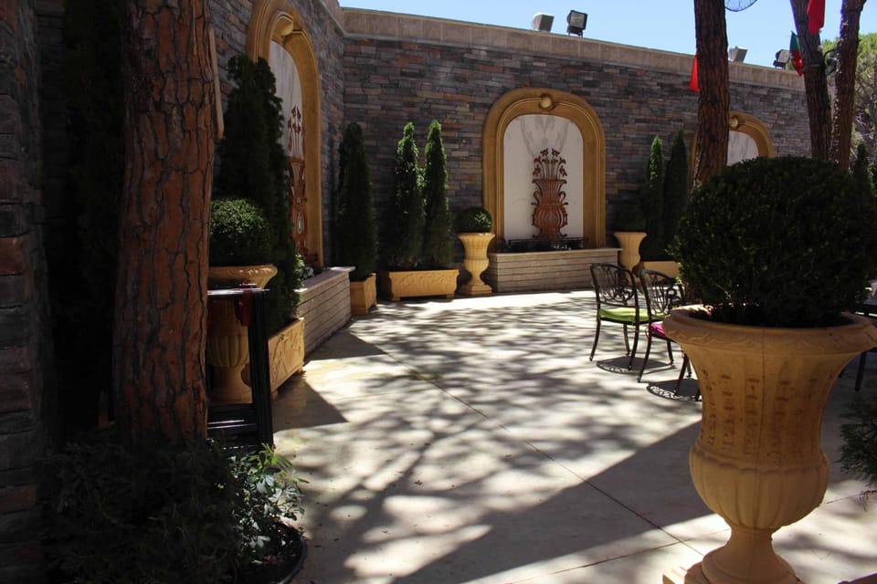 Colibri Hotel Hotel in Africa