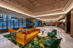 Orange Hotel Qingdao Wusi Square 3rd Yan'an Road Hotel in Qingdao