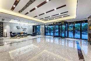 Orange Hotel Xuzhou East Railway Station Hotel in Jiangsu
