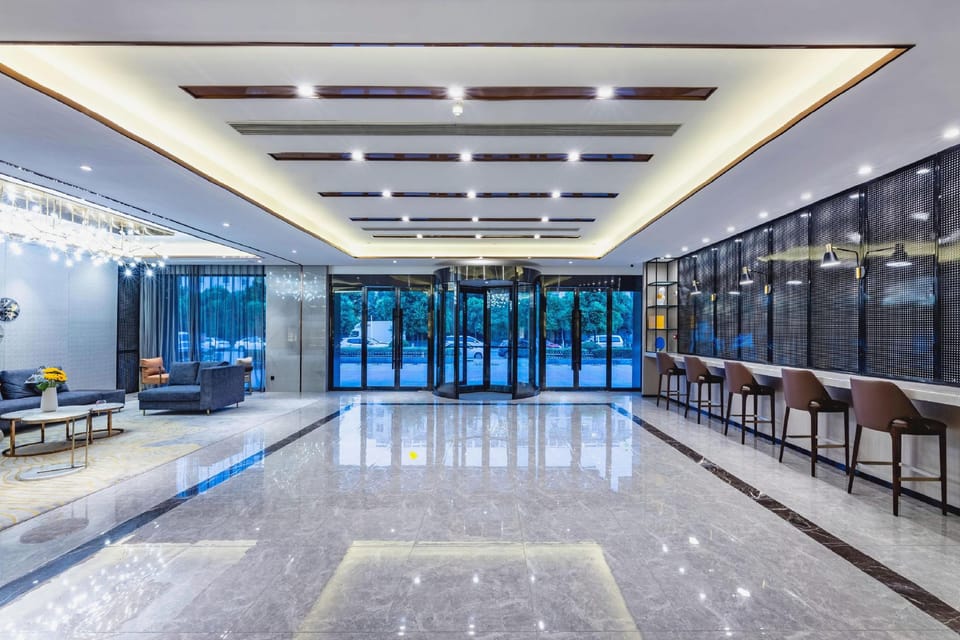 Orange Hotel Xuzhou East Railway Station Hotel in Jiangsu