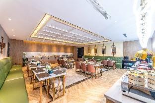 Orange Hotel Xuzhou East Railway Station Hotel in Jiangsu