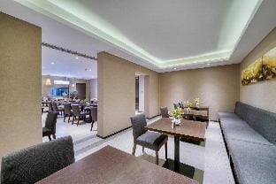 Starway Hotel Hangzhou South Railway Station Hotel in Hangzhou