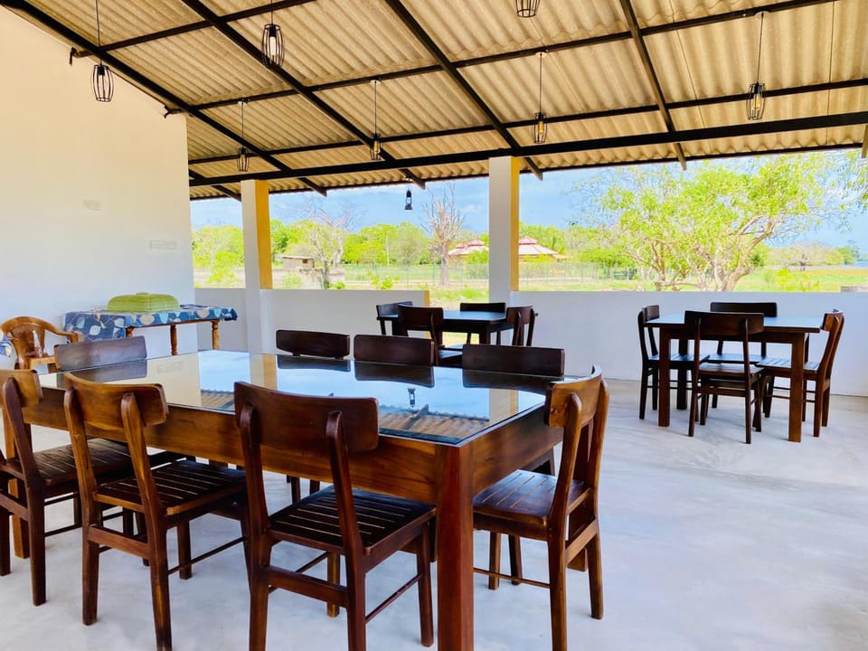 Wanamal Lake Front Yala Hotel in Southern Province