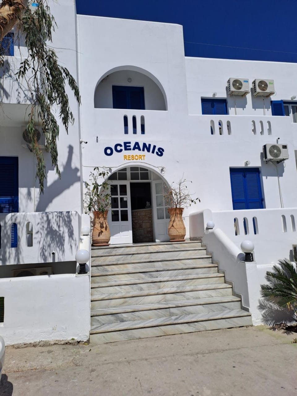 Oceanis Resort Hotel in Paros