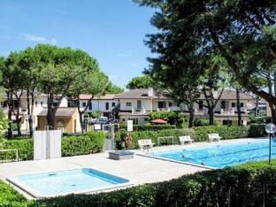 Villa in Caorle near Spiaggia Tartaruga Hotel in Porto Santa Margherita