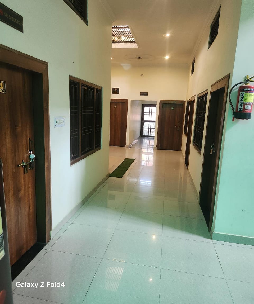 Ramam hotel by Naavagat Ayodhya Hotel in Uttar Pradesh