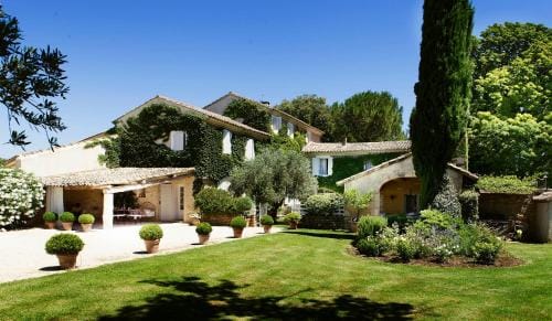 Domaine de Canfier, maison d'hotes Hotel in Provence-Alpes-Côte d'Azur
