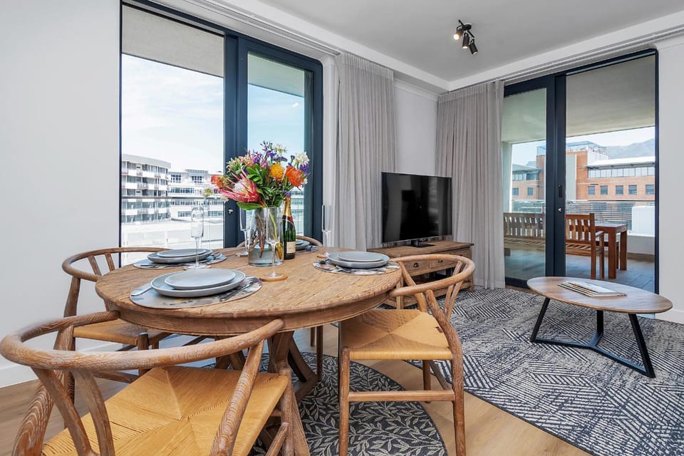 Newlands Peak Aparthotel by Totalstay Hotel in Cape Town