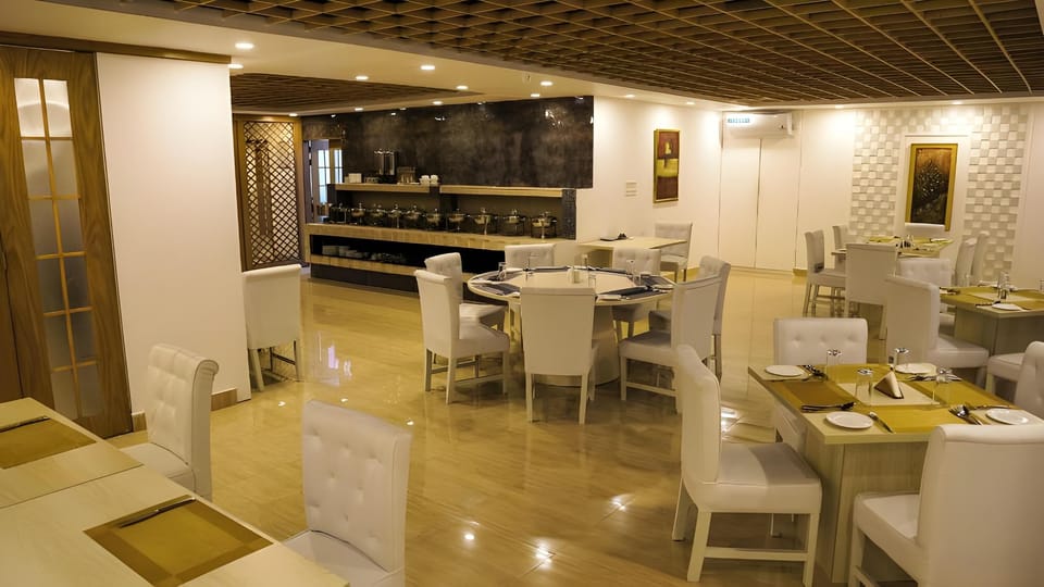 Grand Vistana Hotel in Dhaka