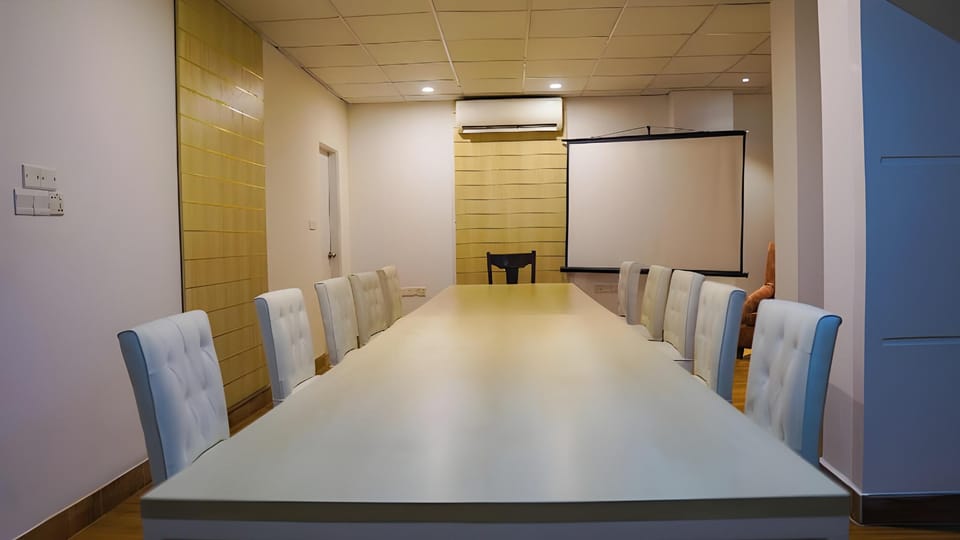 Grand Vistana Hotel in Dhaka