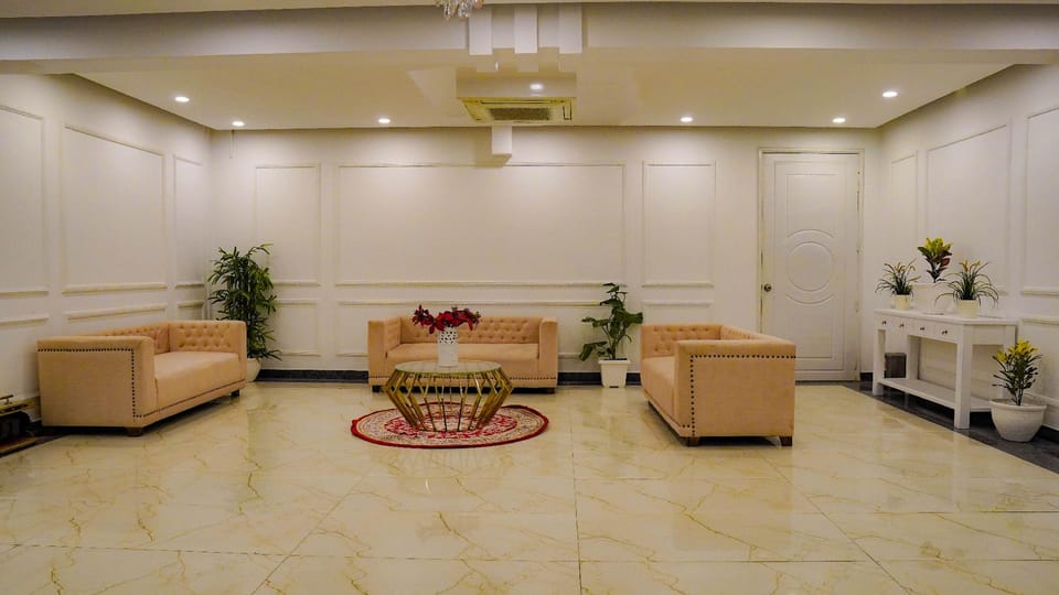 Grand Vistana Hotel in Dhaka