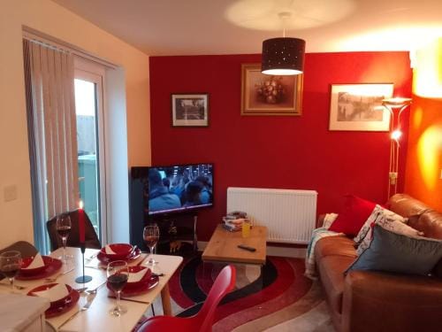 Cosy Stay in Walsall by Ideal Home Hotel in Walsall