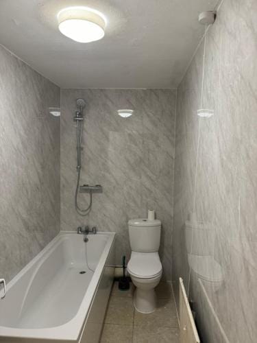 Transformative housing lismore close Inn in Nottingham