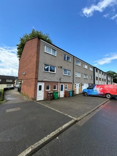 Transformative housing lismore close Inn in Nottingham