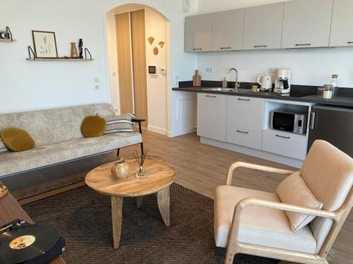 RESIDENCE SERVICES MONTANA Paris Clichy Hotel in Clichy