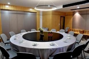 Floral Hotel(Linhai Kuocangshan Yunding Manor Hotel in Zhejiang
