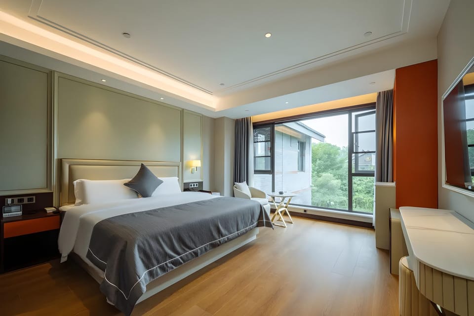 Floral Lux Hotel·Taizhou Fengchenghe Resort Hotel Hotel in Jiangsu