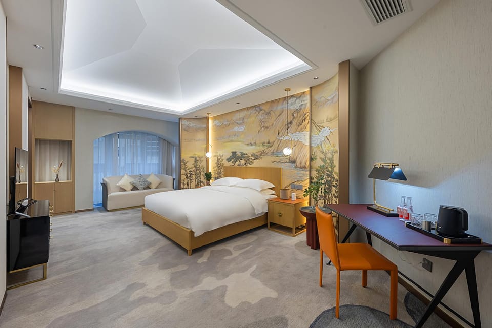 Floral  Lux Hotel·Dongyang jiuqilu B&B Hotel in Zhejiang