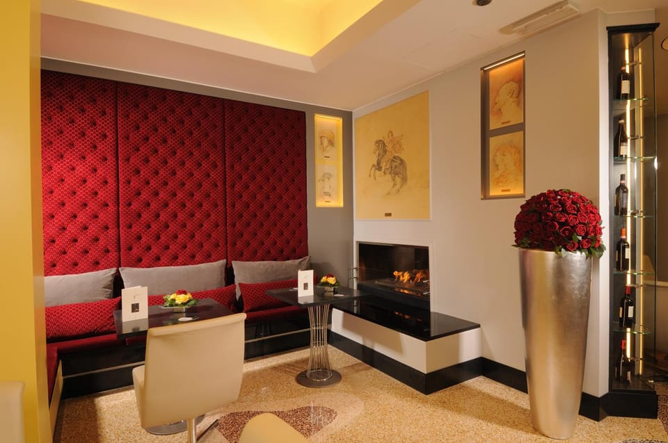 Bar/lounge