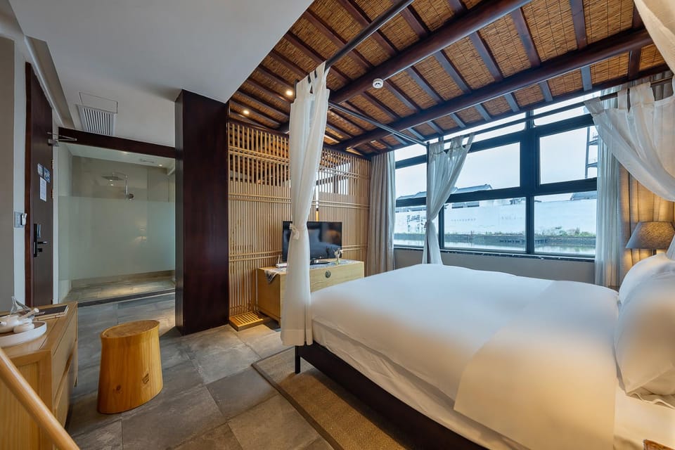 Floral Lux Hotel · Xitang Yiju B&B Hotel in Shanghai