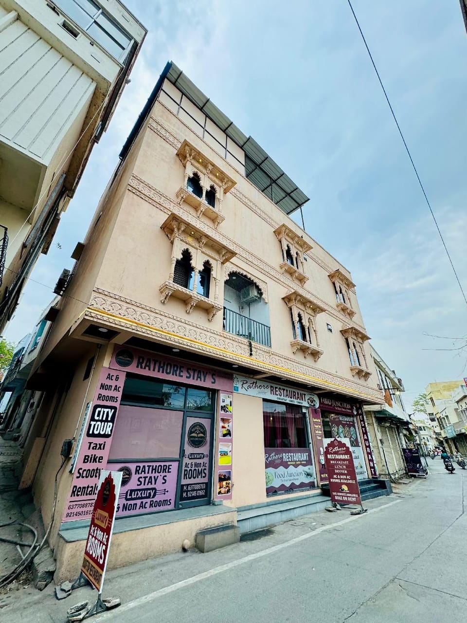 Rathore stays  Hotel in Udaipur