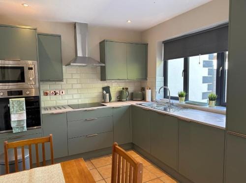Tulfarris Resort Spa & Holiday Village 2 Bedroom Lodge Sleeps 5 Resort in Wicklow, Co. Wicklow, Ireland
