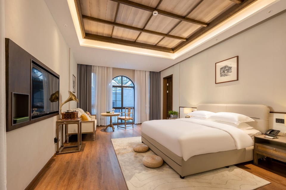 Floral Lux Hotel·Zhangzhou Yungu Yashe Homestay Hotel in Zhejiang