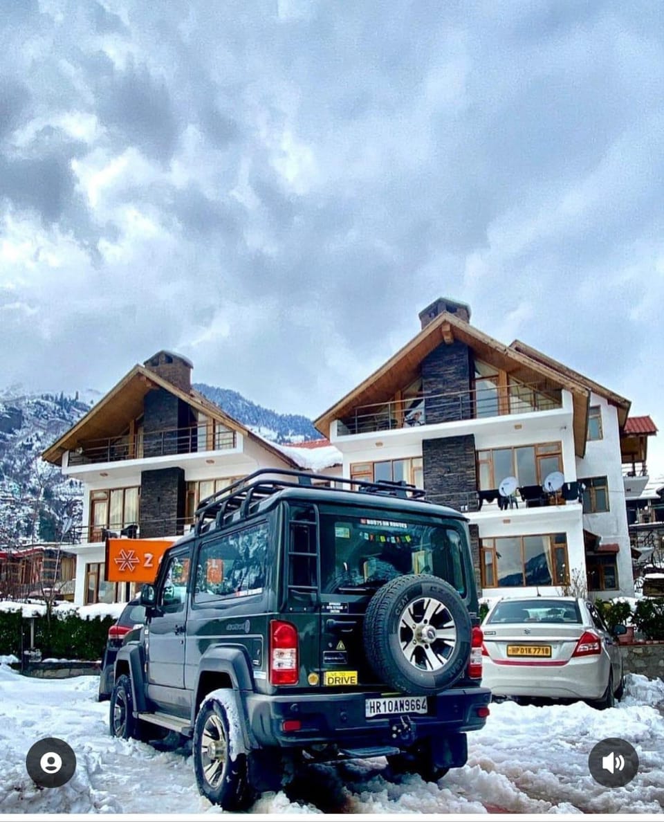 Ivaan Cottages X Mount Ville, Burwa, Manali Resort in Himachal Pradesh