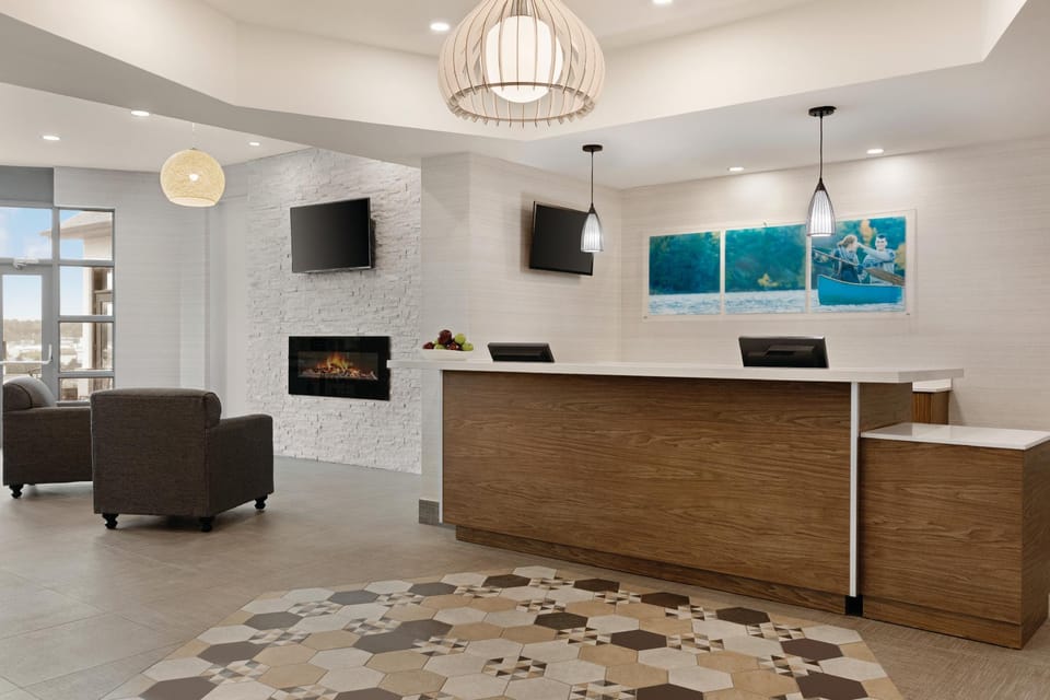 Days Inn by Wyndham Kingston Hotel in Kingston