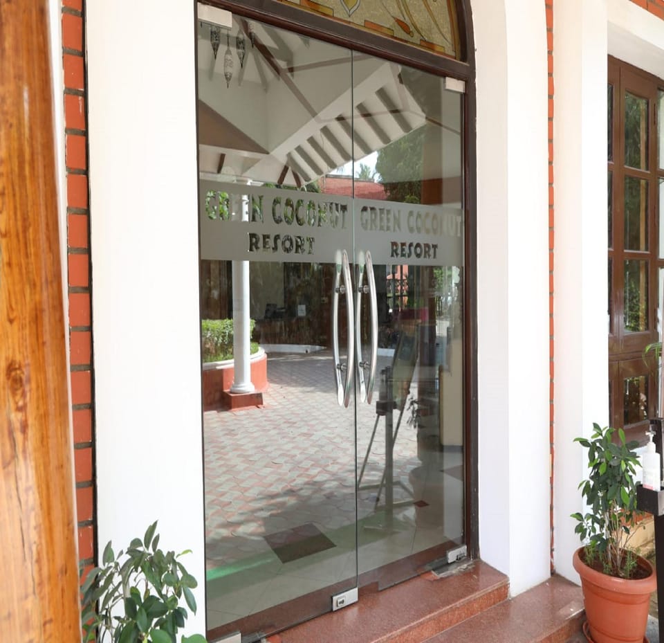 Green Coconut Resort-ECR Resort in Tamil Nadu