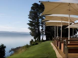 Peppermint Ridge Retreat Hotel in Tasmania