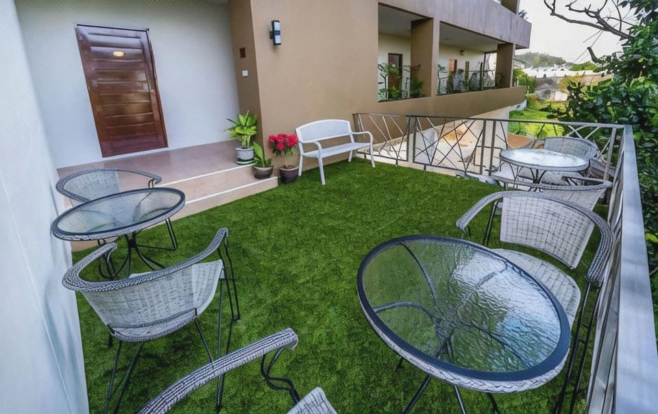 The Topaz Residence Apartment hotel in Wichit