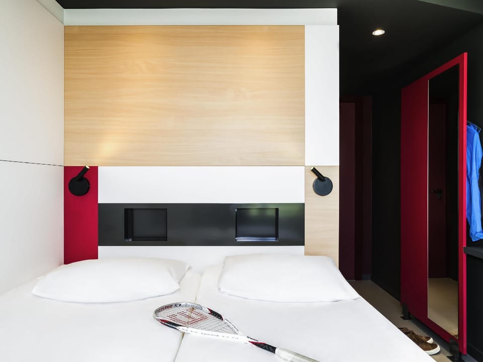 Guestroom