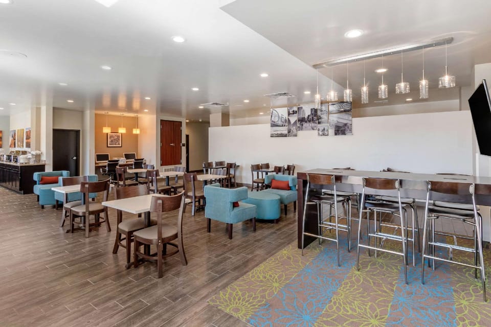 MainStay Suites Denver International Airport Hotel in Commerce City