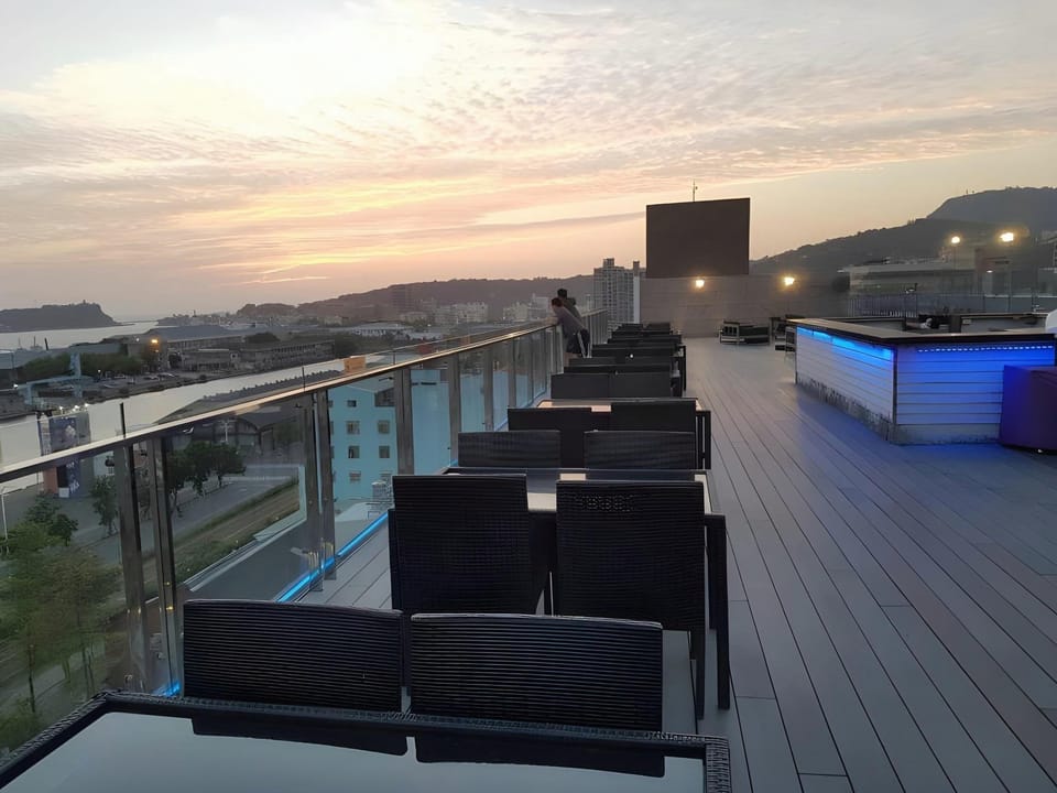 City Suites - Kaohsiung Chenai Hotel in Kaohsiung
