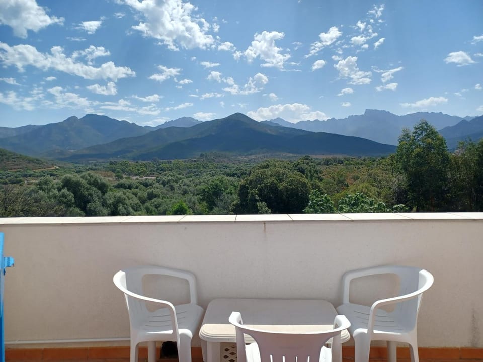Hotel Cinque Arcate Hotel in Corsica