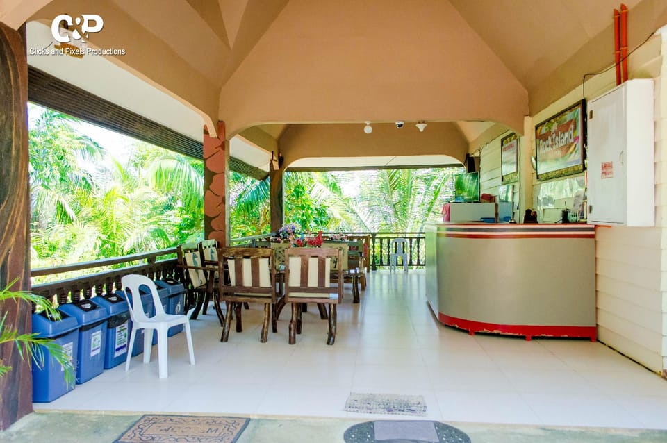 Enchanted River Rock Island Resort Resort in Caraga