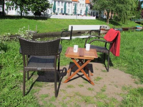 Apartments im Froschhaus mit Fruhstuckskuchen Hotel in Friedrichstadt