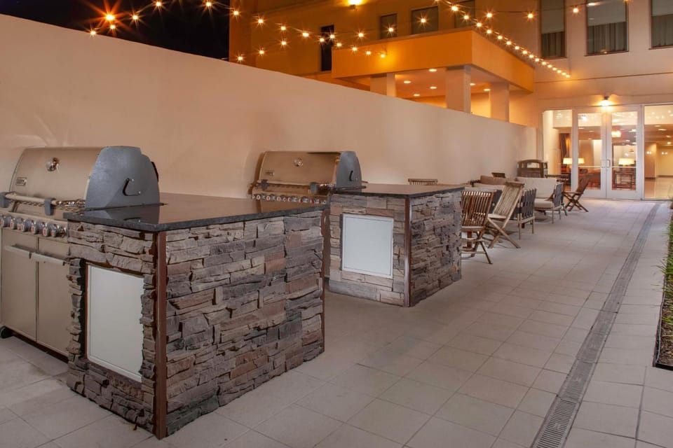 TownePlace Suites by Marriott Dallas Downtown Hotel in Dallas
