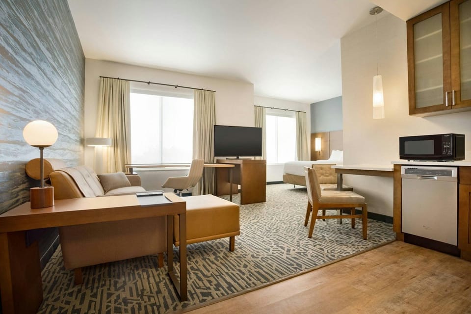 Suite room