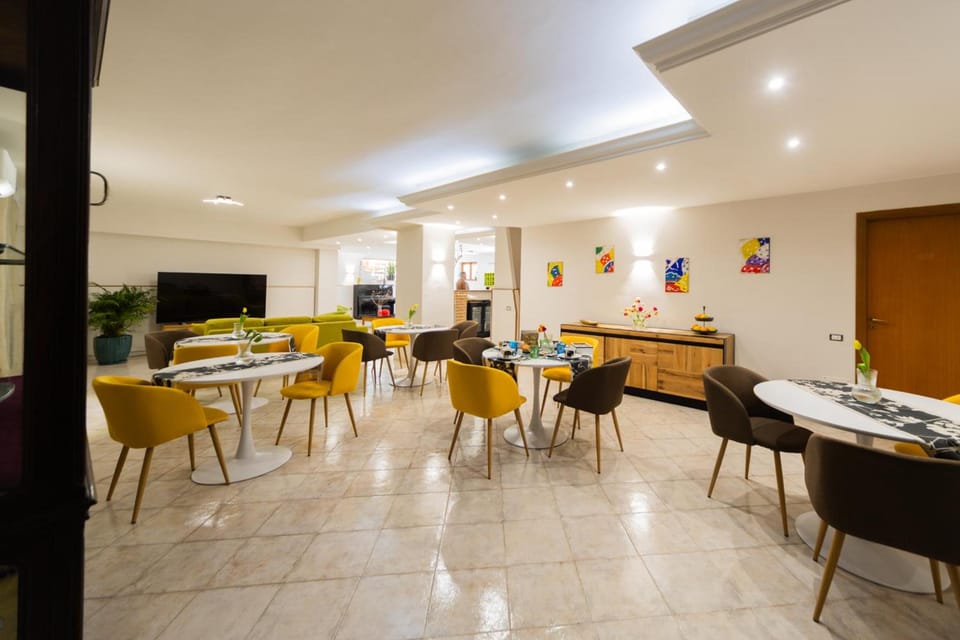 Bar/lounge