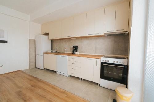 Albatross Apartments Hotel in Bitola