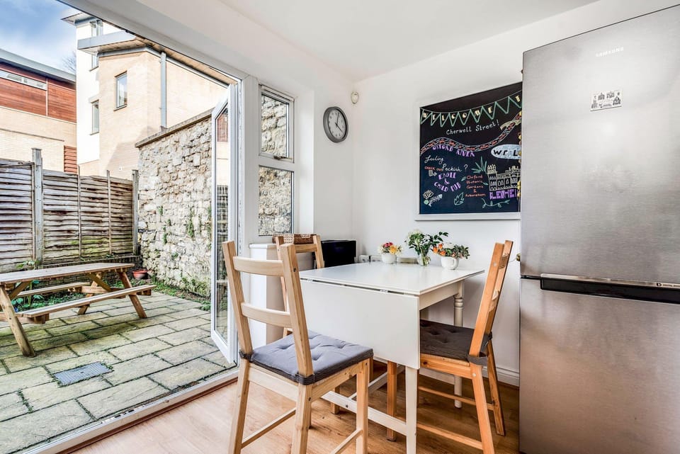 The St Clements Townhouse 3 Bedroom Bijou Central Hotel in Oxford