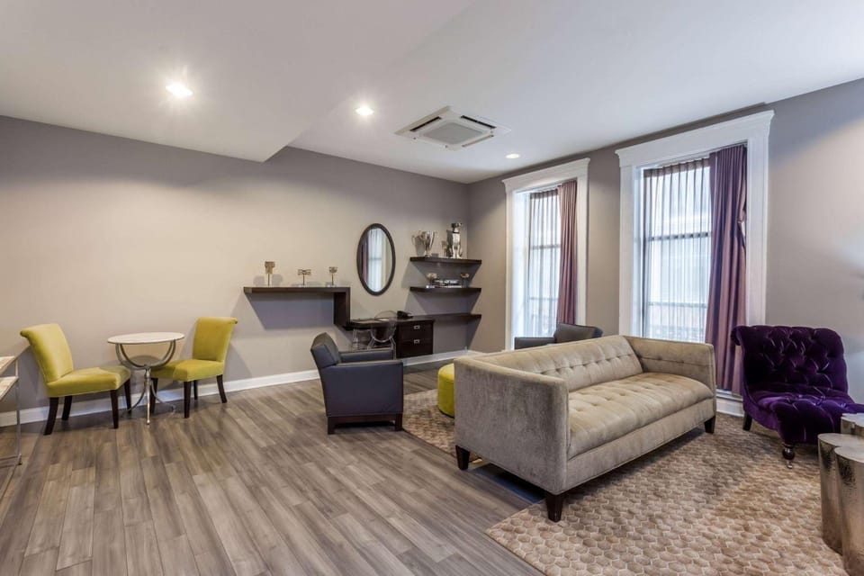 Hotel at the Lafayette, A Trademark Collection Hotel Hotel in Buffalo