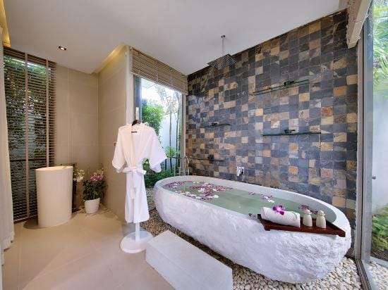 Villa Cielo Hotel in Khok Kloi