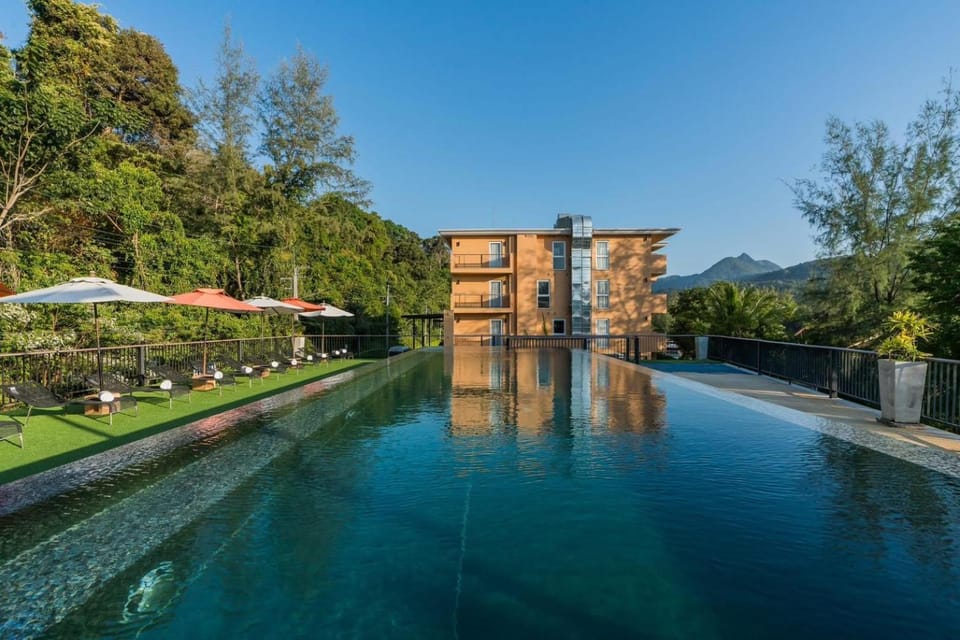 Marina Sands Resort Hotel in Ko Chang